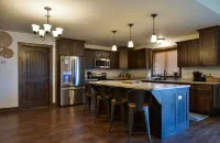 Nature Access and Contemporary Kitchen - Charming Tranquil Retreat