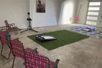 Fully remodeled downtown home with enclosed yard, fireplace, game room & deck 森特頓住宿飯店