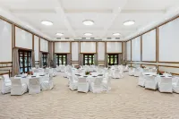 Kempinski Seychelles Resort - parking