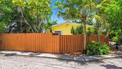 Art Loft: Wilton Manors Retreat Hotels near Cabo Blanco Restaurant Cypress