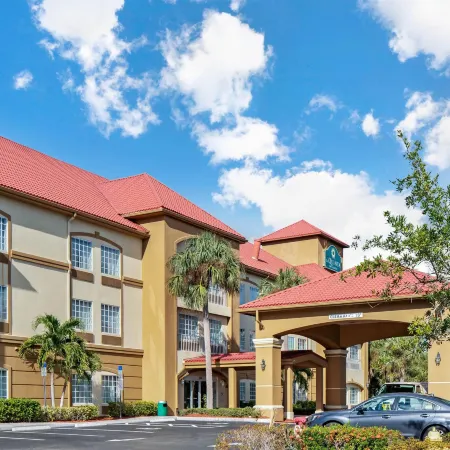La Quinta Inn and Suites Fort Myers I-75