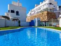 Villa in Finestrat privézwembad, Zee- en Bergzicht - Pools