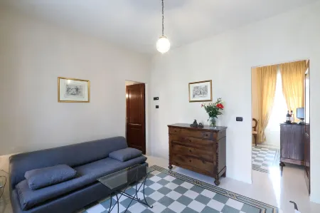 Locanda Dell' Orso Bevitore Отели в г. Родди