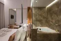 Mirabile Luxury Suites - balcony