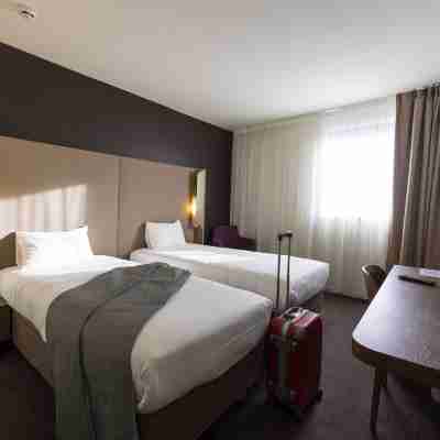 CAMPANILE LE MANS CENTRE GARE Rooms