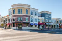 Hotel Lexen Newhall & Santa Clarita - Near Six Flags Magic Mountain Hotels near Walmart Supercenter