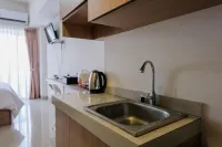 Modern and Comfy Studio Parkland Avenue Apartment Hotels in Serpong