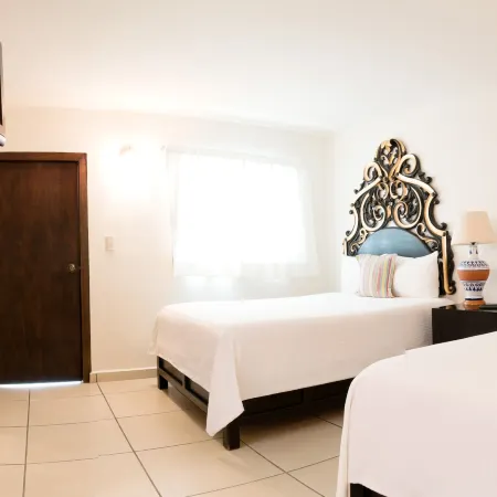 Hotel Expres by Hosting House