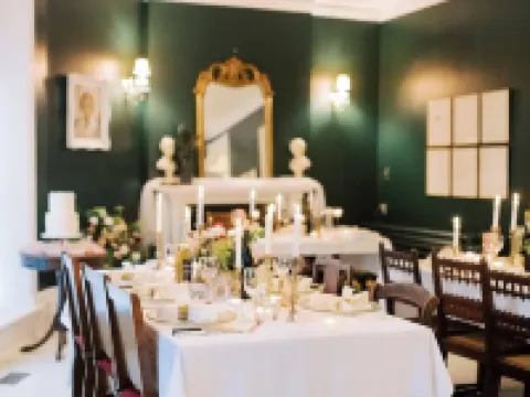 Chrysler House Hotels in Gananoque