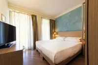 Lake Garda Resort Hotel di Padenghe sul Garda