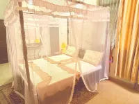 Gahahe Hills Hotel - balcón