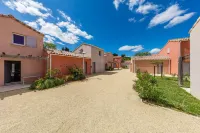 Terres de France - le Domaine de Bacchus Hotels in Lunel