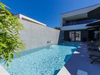 Nika - Villas