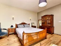 Pleasant Holiday Home in Erezée Ardennes with Hot Tub, Sauna - Homestays