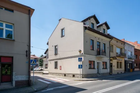 Carp&Bed Zator Отели в г. Затор