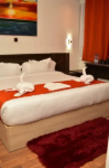 올드 스테이션 라운지 나이바샤  호텔