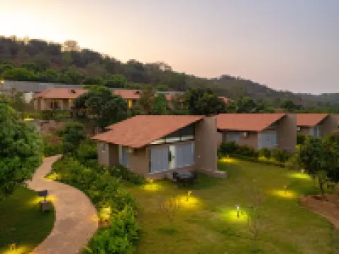Ravishing Retreat Hotels in Ramanagara