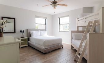 Ivory Buyout by AvantStay Two Home Buyout Near Old Town w Large Patio