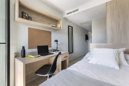 Micampus Cartagena Student Residence - 3-Star