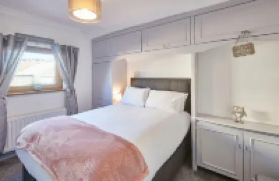 Host & Stay - the Chimneys