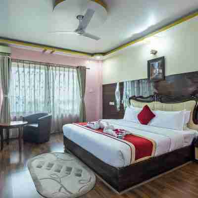 Big Hotel Rooms