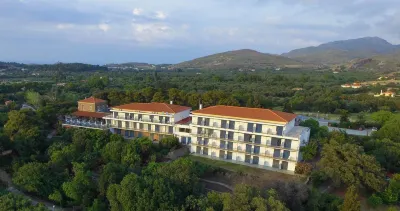 Delfinia Hotel & Bungalows Hotels near COOLNET