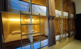 Fora Capsule Hostel Tuban Kuta Bali