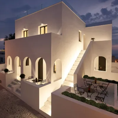 The Arches Отели рядом с достопримечательностью «Atlantis Oia Dive Centre»