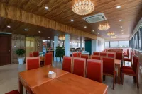 Maya Hotel 4 Hotels in Con Dao Island