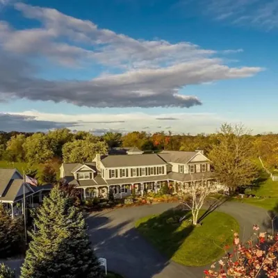 The Inn at Westwynd Farm Hotels near Zoo America