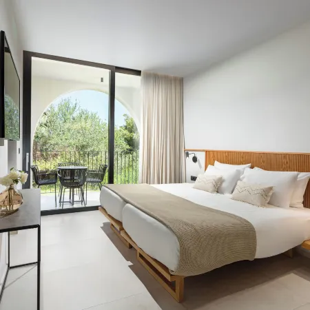 Caravia Beach Hotel