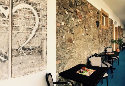 다인 구츠호프 호텔 & 페리엔보눙엔