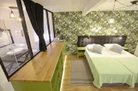 Central Apartments Integrated Hotel - balcony