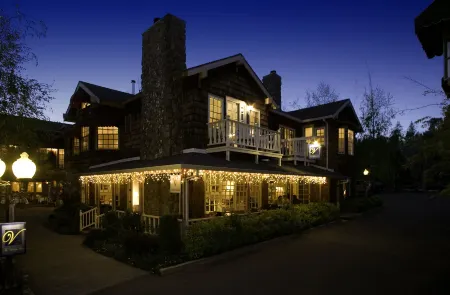 The Victoria Inn Отели рядом с достопримечательностью «Вал дю Вино»