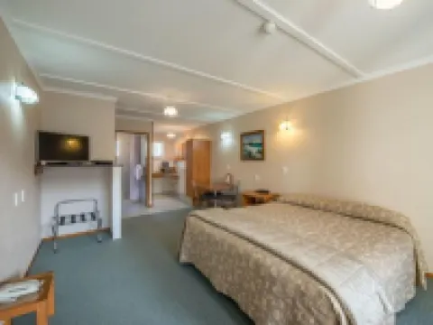 Amber Court Motel Hotels in New Plymouth