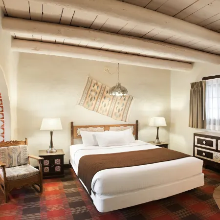 Sagebrush Inn & Suites