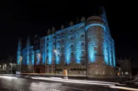 Radisson Blu Hotel Edinburgh City Centre Hotels near Royal Mile