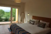 Retiro do Bosque Country House Hotels in Abra