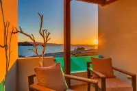 Nissaki Beach Hotel - Romantic