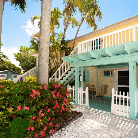 Cedar Cove Resort & Cottages