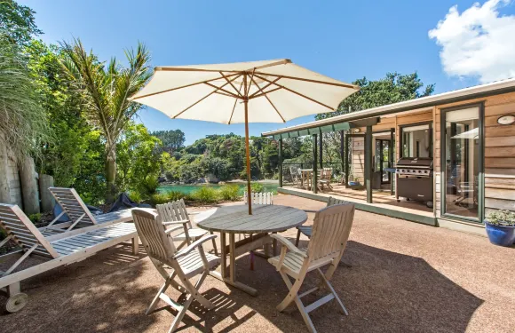 海濱外殼灣 - 懷赫科無限度假屋