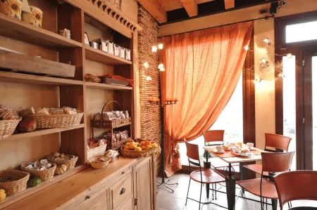 Hotel San Pietro Отели в г. Моццекане