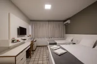 Carlton Suítes Limeira Hotel dekat Estação Ferroviária