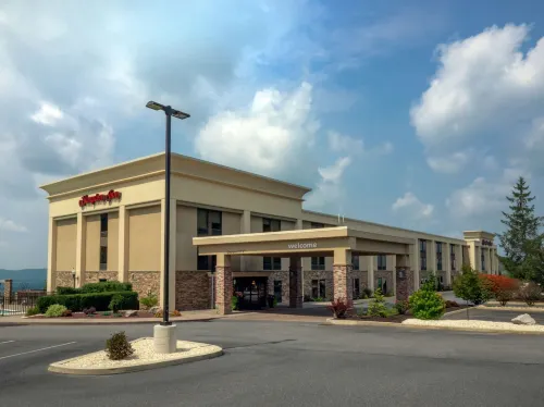 Hampton Inn Hazleton Hotels in Luzerne County