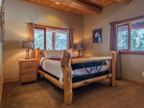 Spirit Lodge at Silverstar Hotels in North Okanagan