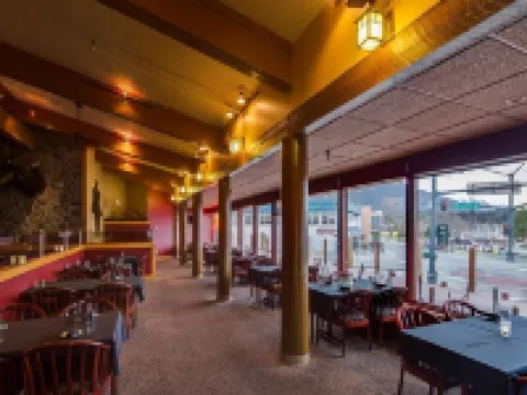 เซาท์อีสต์ รีสอร์ต โรงแรมในซิตกา