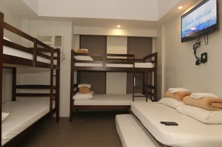 Mabolo Royal Hotel