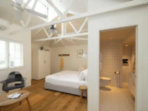 The Oyster Inn Hotels in Waiheke Island