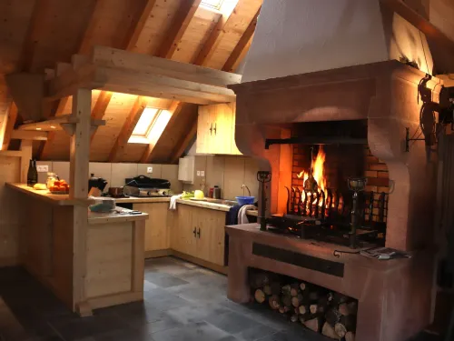 Maison d'hôtes la Cerisaie - Bed and Breakfasts