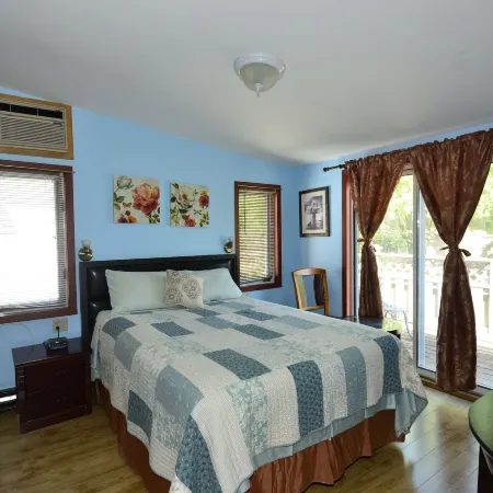 Ambassador B&B Guest Home